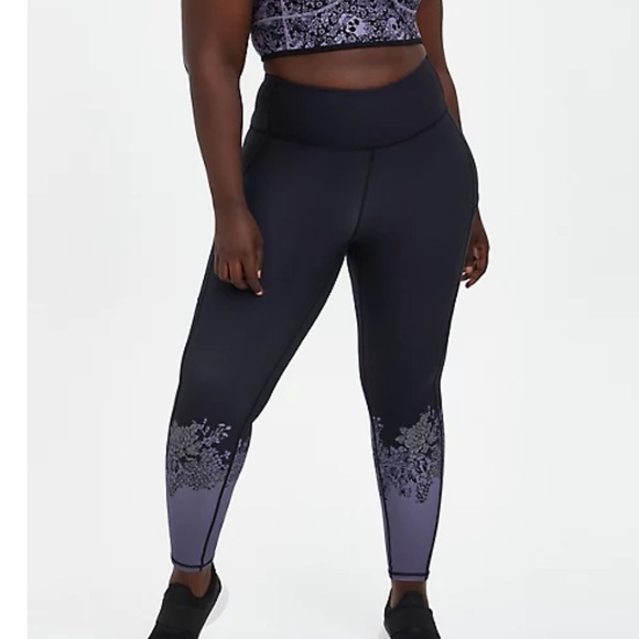 Torrid Black & Purple Floral Full Length Wicking Active Legging 6/6X/30 - Picture 2 of 8